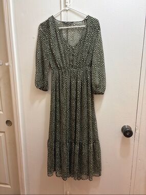 Zara Olive Green Polka Dot Long Sleeved Midi Dress with V-Neck XS